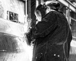 How Safe Use of Cutting and Grinding Abrasives Benefits Productivity